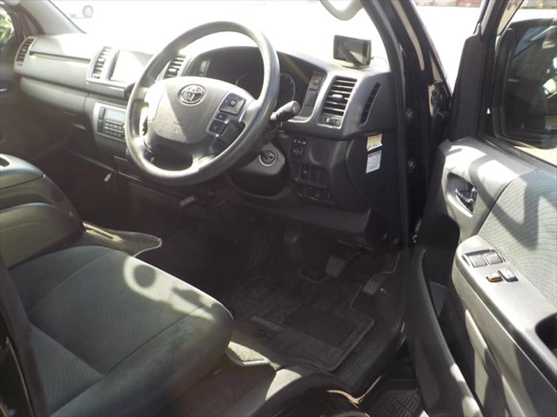 TOYOTA HIACE, TRH200V, SUPER GL, 5D, AT, DOUBLE AC(wa)